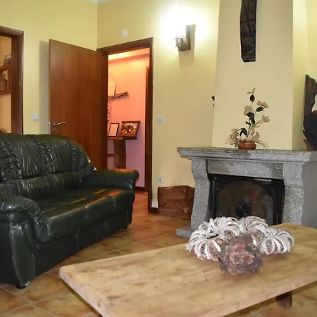 Casa Na Serra Da Estrela * Melo